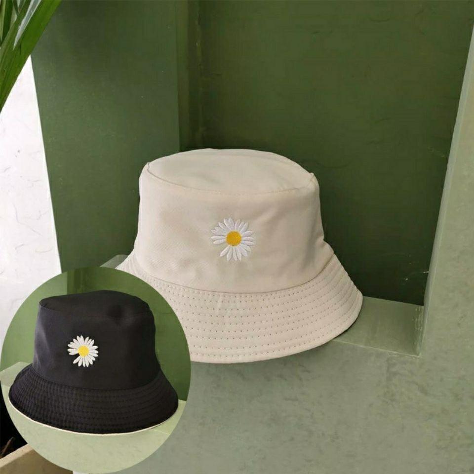 Doublesided Magritte Embroidery Bucket Cap Stylish Sun Protection Fisherman Hat