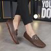 Fashion New Metal Buckle Slip-On Flats Moccasin Genuine Leather Mens Loafers Comfortable Casual Walking Shoes Man Office Business Shoes