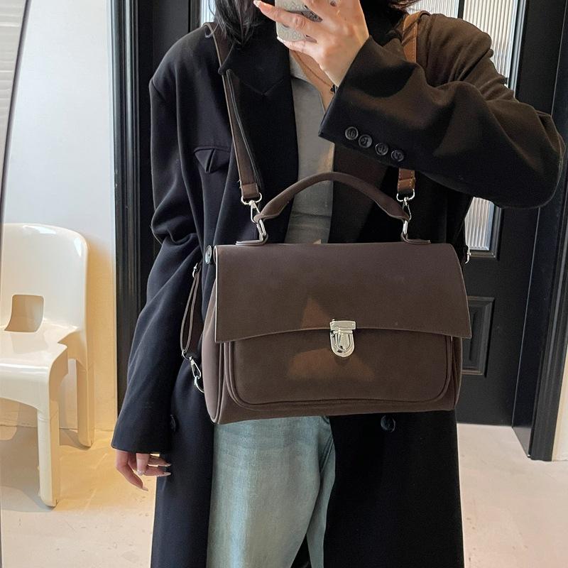 

Повседневный портфель в стиле колледжа, женский, 2025, новая модная сумка-рюкзак, универсальная сумка 30*10*20 кофейный