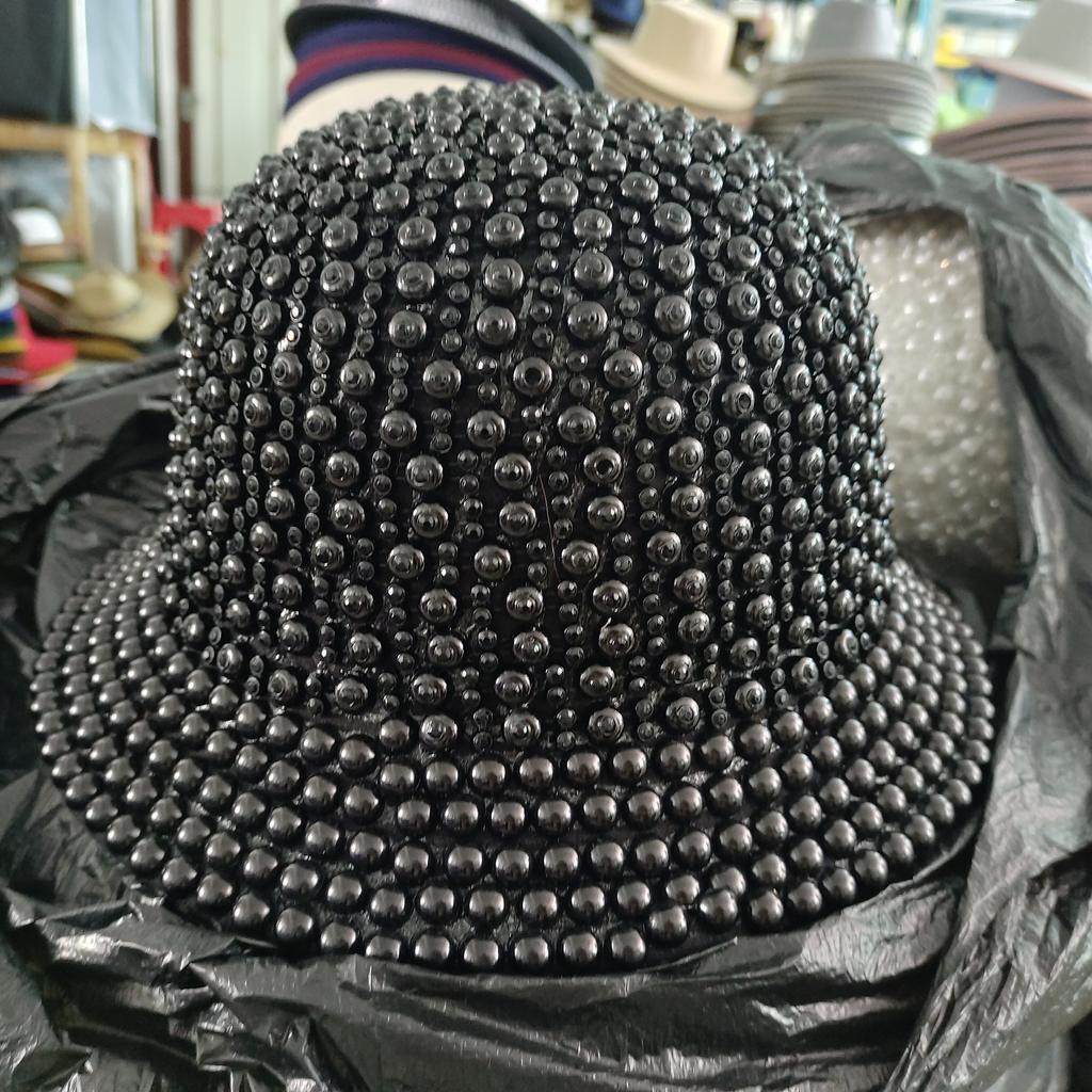 Blue/Beige Pearl Fedora Hat Bling Fedora Jazz Hats For Men And Women Handmade Advanced Fashion Outdoor Party Stage Hat