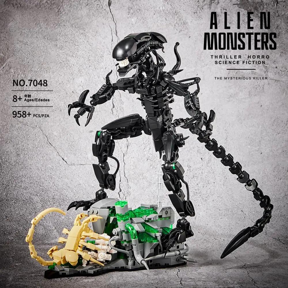 MOC 7048 Alien Monsters Building Blocks Set Xenomorph Model Building Kit 958PCS Creative Movies Series Toys for Adults and Kids