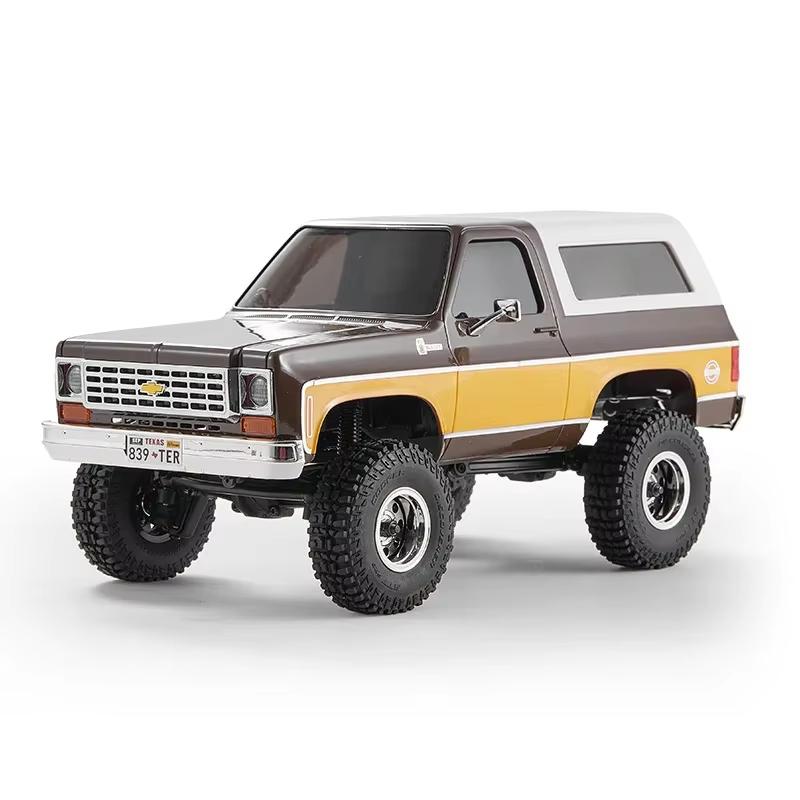 FMS 1/24 Chevrolet K5 Remote Control BLAZER Small Scale 4WD Dual Speed Door Bridge Off Road Vehicle Simulation Model Toy Gift