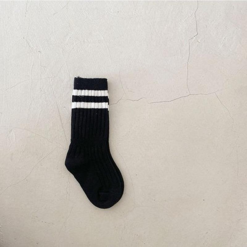 Children's Socks Spring Summer Thin Mesh Breathable Boys Girls Middle Tube Cotton Socks Black White Grey Student Sports Socks