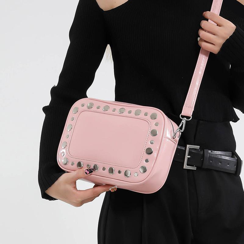 2025 new hot-selling personalized polka dot rivet camera bag niche design simple trend high-end textured messenger bag
