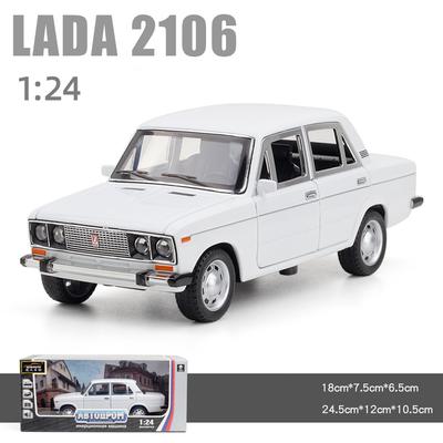 1:24 Scale LADA 2106 Alloy Car Model with Lights and Music