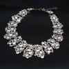Europäische und Amerikanische Übertriebene Kurze Perlen, Diamant Halsketten, Modische Retro Blumen Damen Accessoires 2026