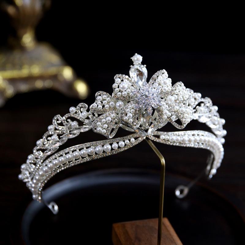 Pearl New Baroque Hepburn Style Bridal Crown Tiara Bow Birthday Crown European Retro Wedding