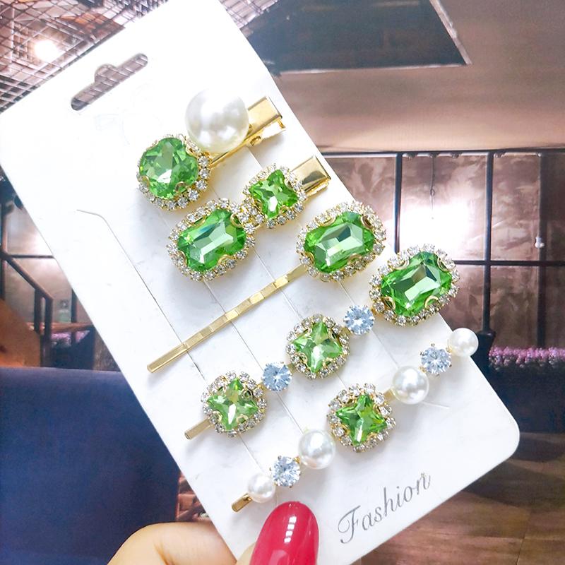 Neues Set Damen Haarspangen Schmuck Mode Kristall Haaraccessoires für Mädchen Luxus Perle Geometrische Haarspangen Nadeln Weihnachtsgeschenk