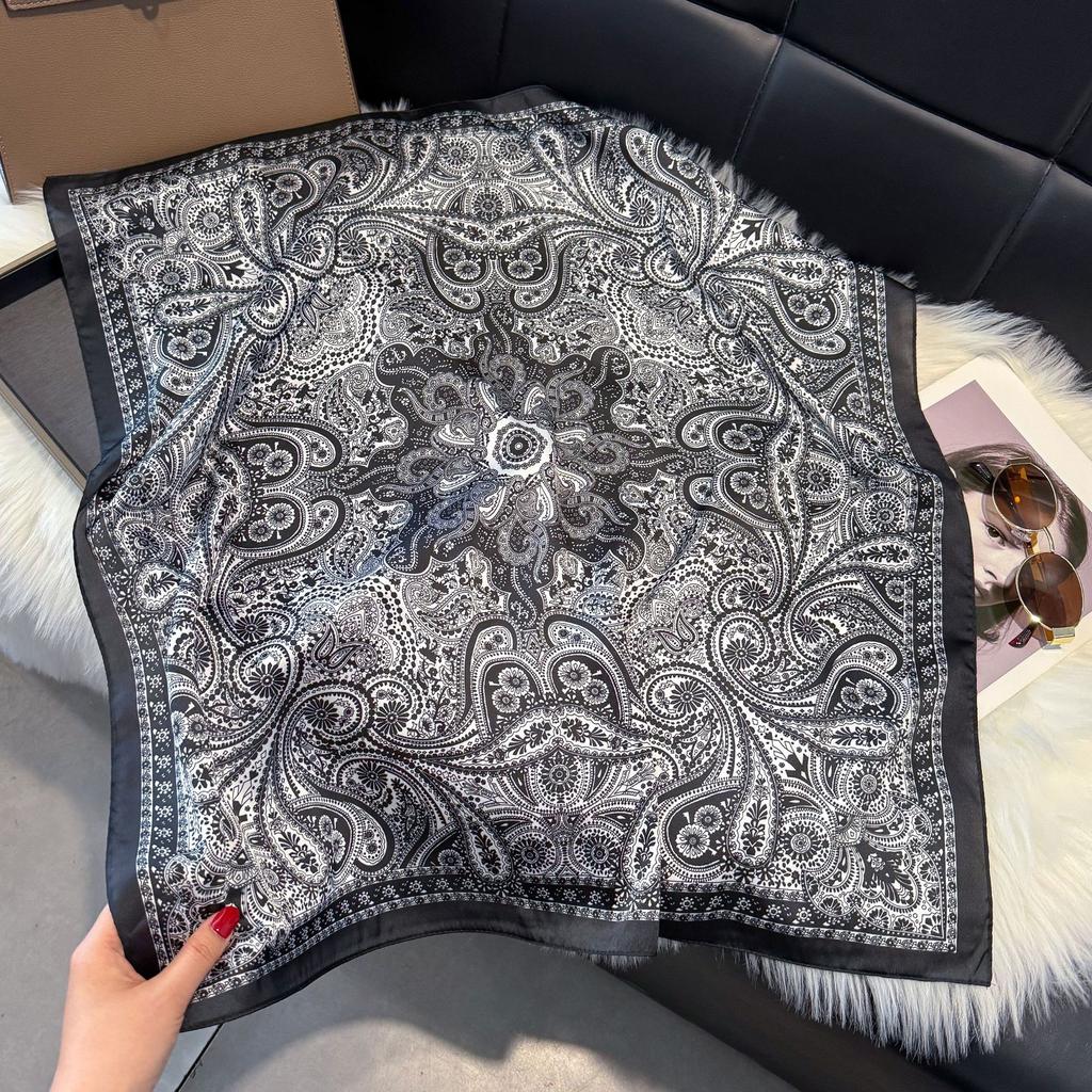 70Cm Silk Scarf Women'S French Elegant Small Cashew Print Scarf Small Square Scarf With Headscarf