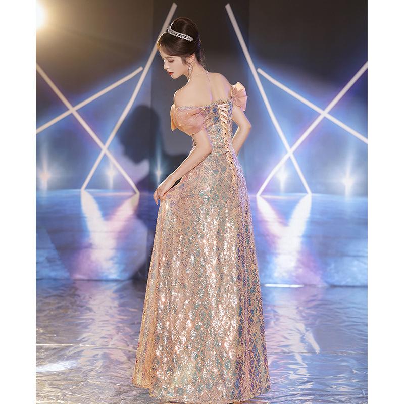 Ein-Wort-Schulter-Abendkleid Bankett 1011 neu leichter Luxus Nische Rosa Lang Laufsteg Berühmtheit Geburtstag Jahrestreffen Kleid