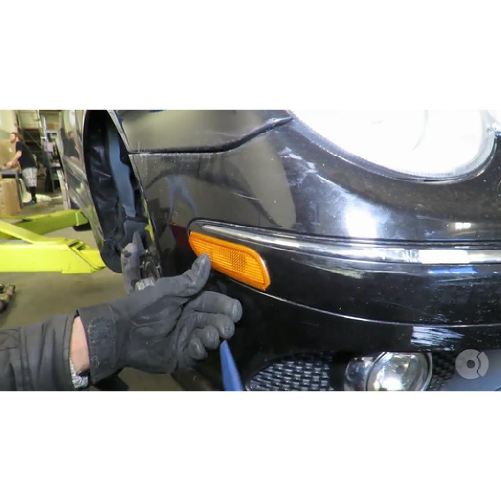 Clear Lens Front Side Marker Lamps Housings For 2001-2007 Mercedes W203 C-Class