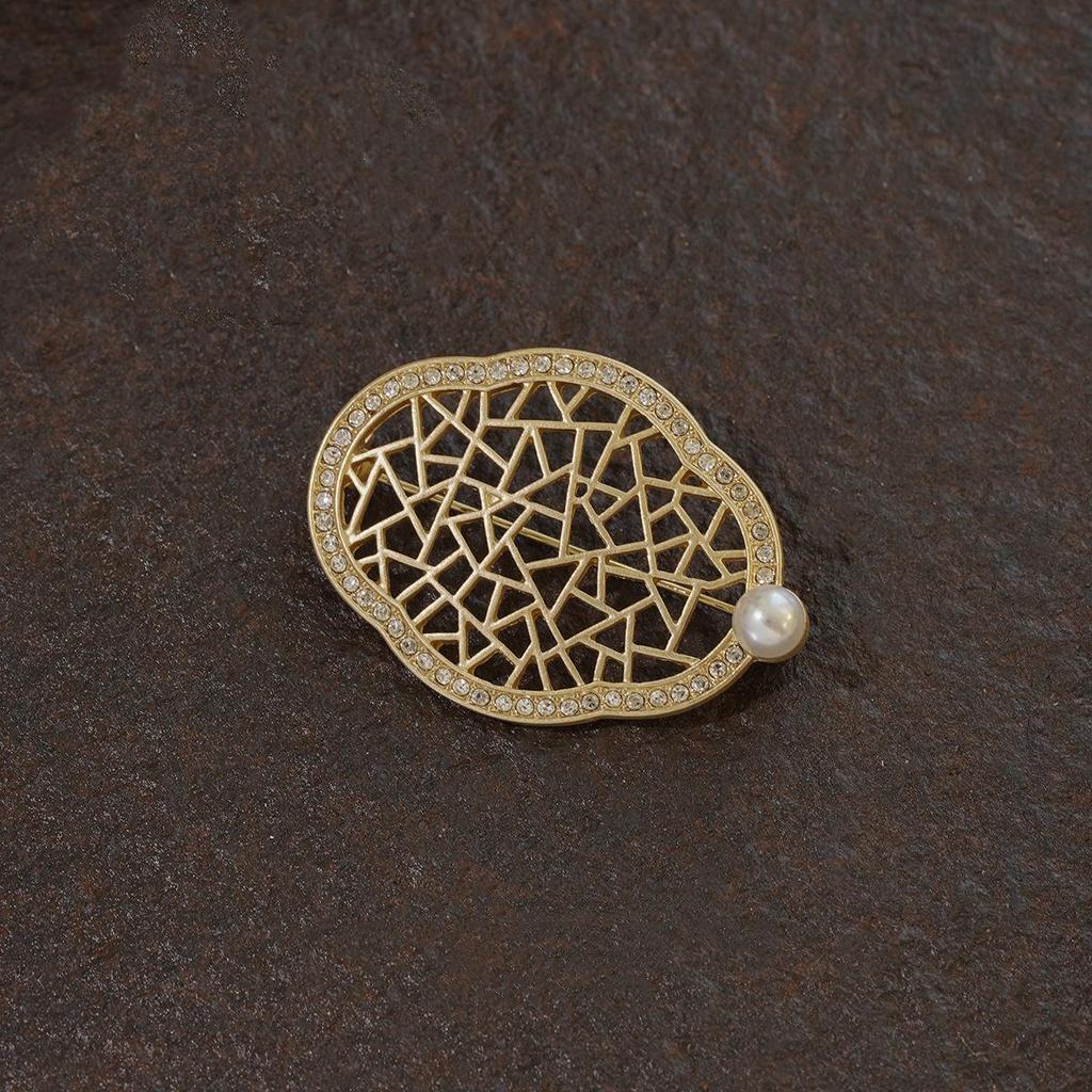 Vintage Gold Pearl Cross Brooch for Women - Baroque Palace Style