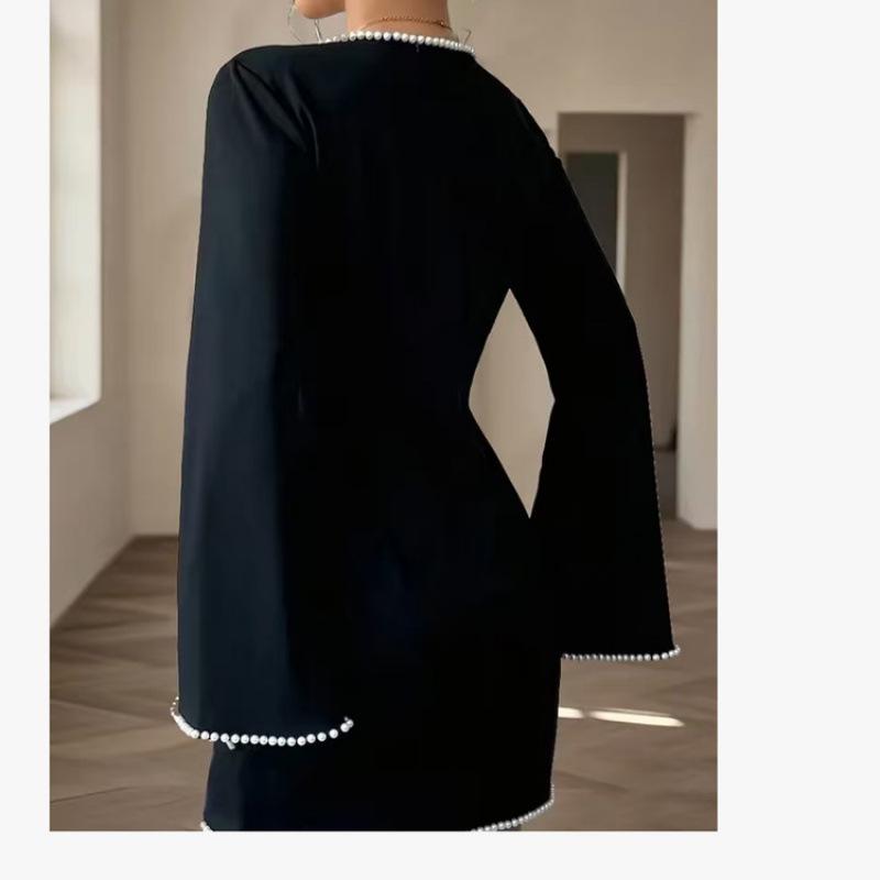 Elegant Solid Color Slim Fit Dress with Hollow Neckline & Pearl Detail - Long Sleeve Short Skirt for Spring & Autumn.