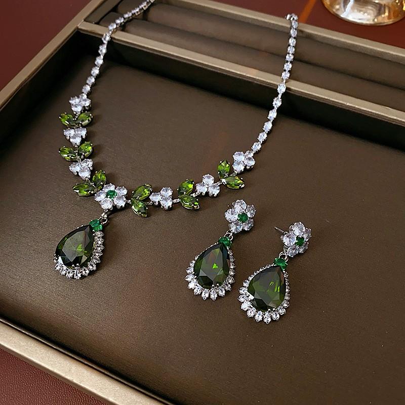 Green Zircon Floral Leaf Necklace Set Women Elegant Chain With Micro-Paved Alloy Pendant Fashionable Jewelry Gift