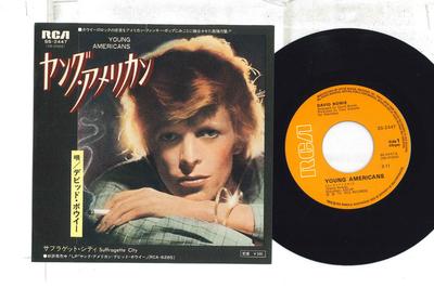 7inch Record DAVID BOWIE - Young Americans / Suffragette City SS2447 RCA 1975 Japan Rock Used