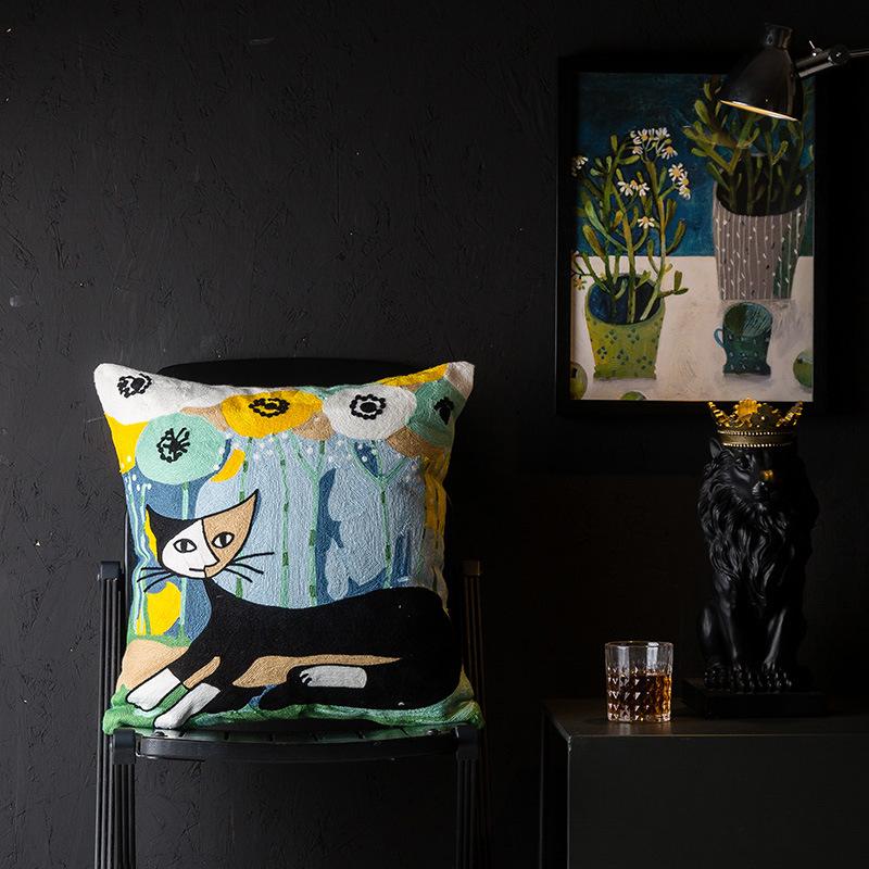 Christmas Picasso European and American Style Abstract Cushion Cover Living Room Sofa Embroidered Cushion Bedside Pillow Cover