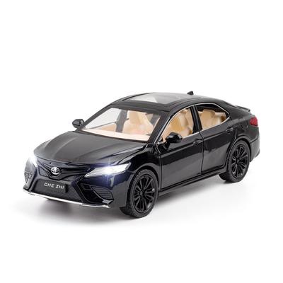 1/24 Scale Toyota Camry Alloy Car Model Toys Metal Diecast High Simulation Strong Vehicle Model Sound Light Toy for Boys Birthday Gift