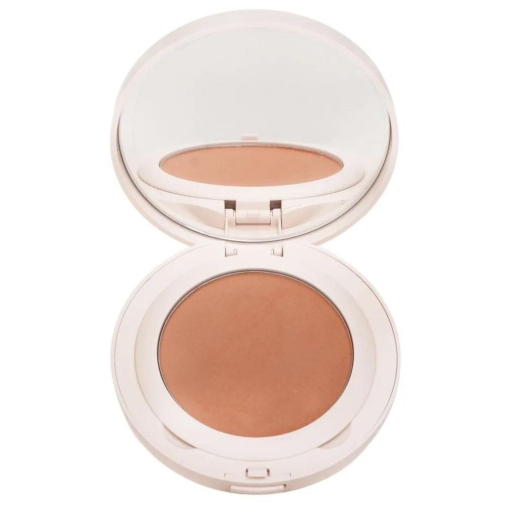 Translucent Pressed Setting Powder Ultra Blur - Translucent Medium Deep 6.5g