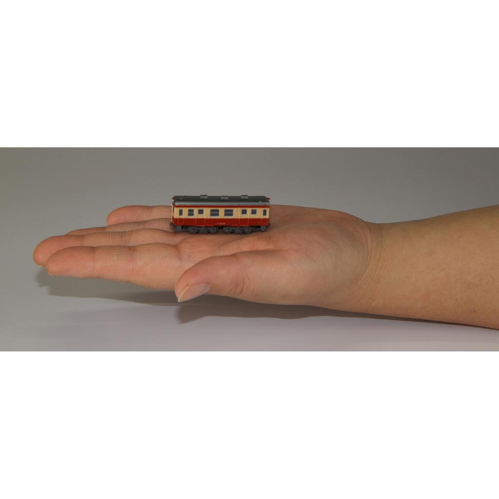 Rokuhan Z Gauge Z Shorty KIHA52 ST002-1 Railway Model Diesel Train