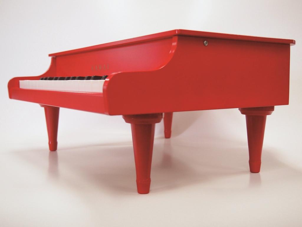 Kawai Musical Instruments KAWAI Mini Piano Red Body Width X Height X Depth 1163 P-32 Size 42.50cm 18.50cm 45.00cm