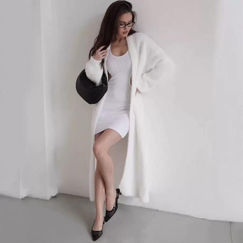 Women's Soft Knitted Sweater Cardigan Waxy Long Outerwear Loose Slimming Casual Style Imitation Mink Velvet for Autumn Winter