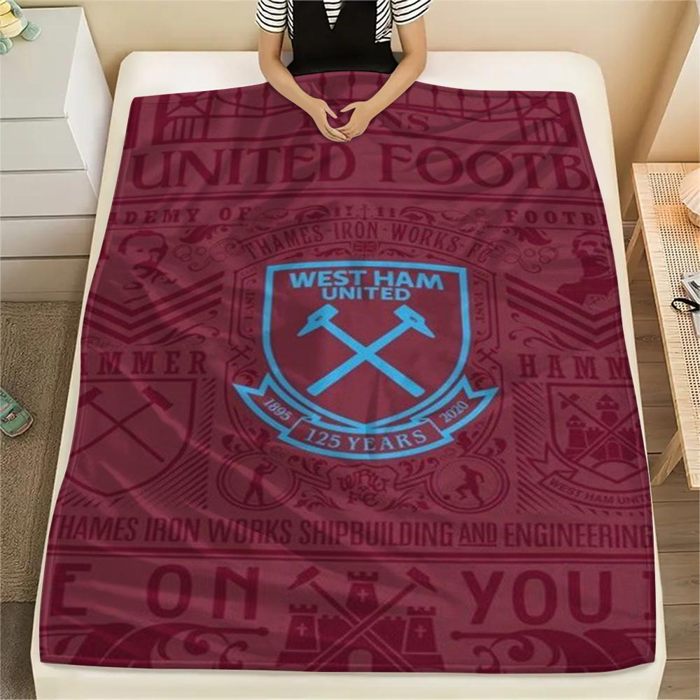 

1PC West Ham United Print Flannel Blanket, High quality Comfortable for All Seasons, Home Decor, Warmth and Comfort, Perfect for Christmas Gifts246 80cm x 120cm