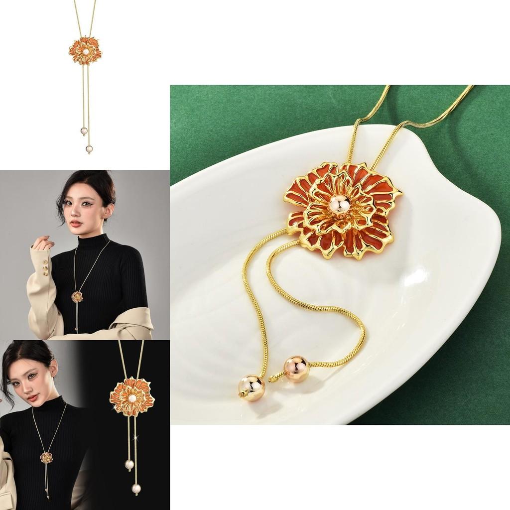 Stunning Floral Long Pendant Necklace For Women Featuring Exquisite Hollow Rose Design