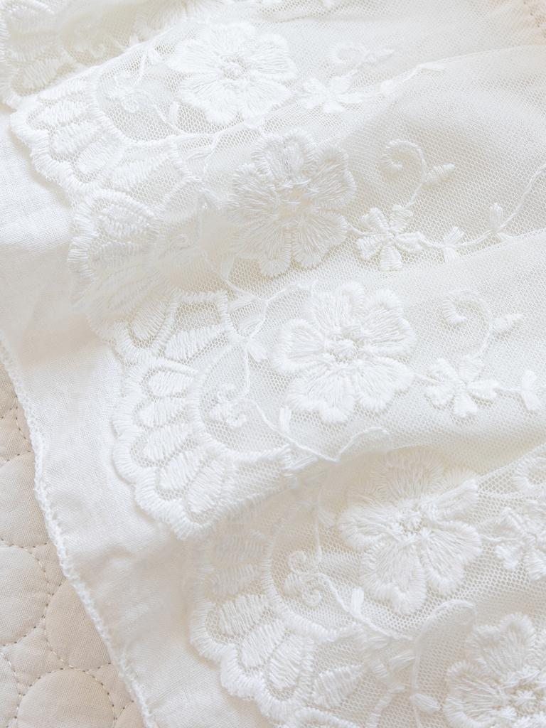 1 Pc Lace cloth art pure cotton non-slip sofa cushion is suitable for sofa bedroom bay window four seasons general