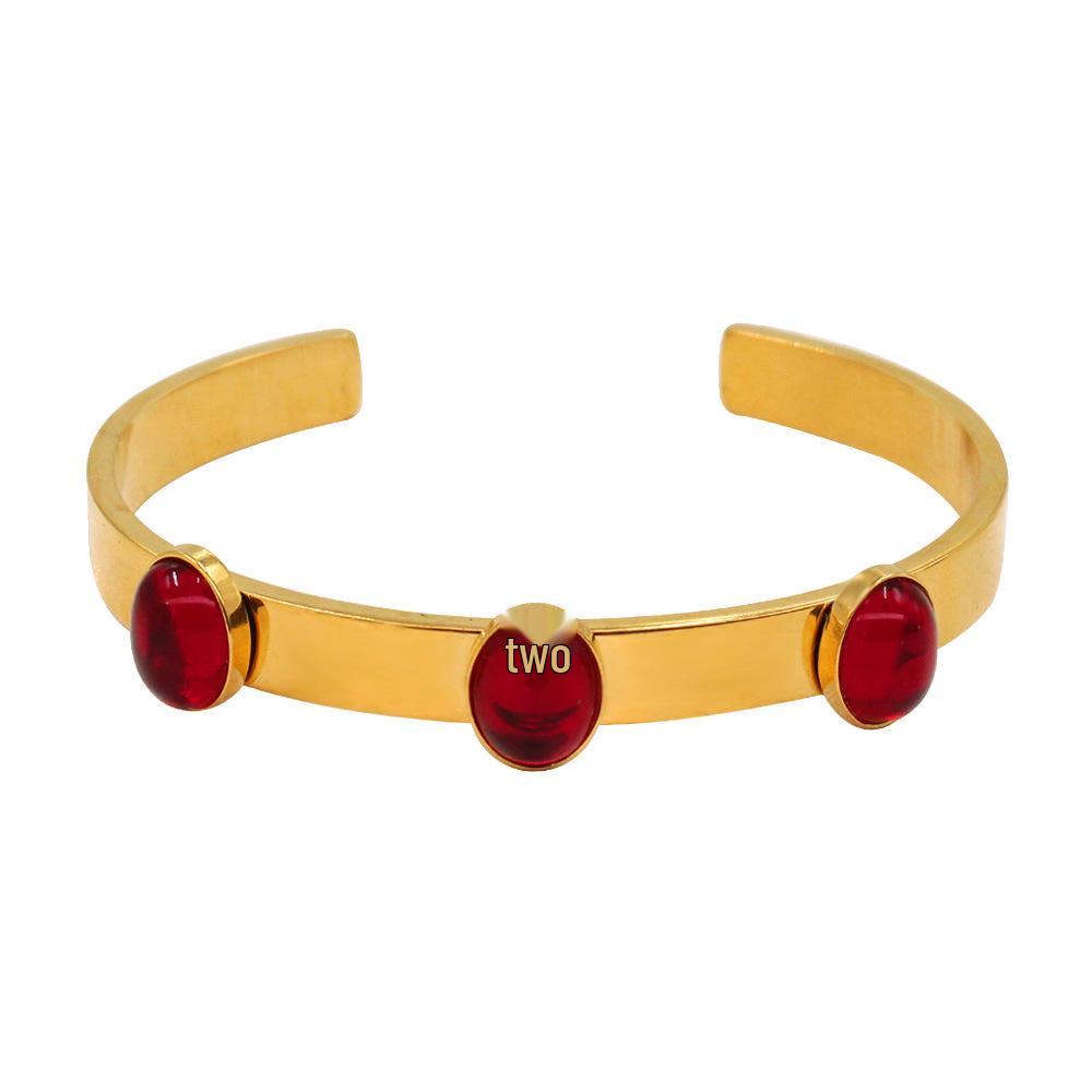 Trendy Women s 18K Gold Plated Titanium Steel Oval Bangle with Three-Color Zirconium