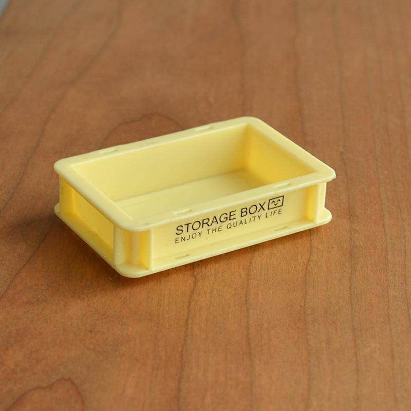 1 Piece Doll Accessories Toys  1/6 1/12 Dollhouse Miniature Furniture Storage Box Rack Model