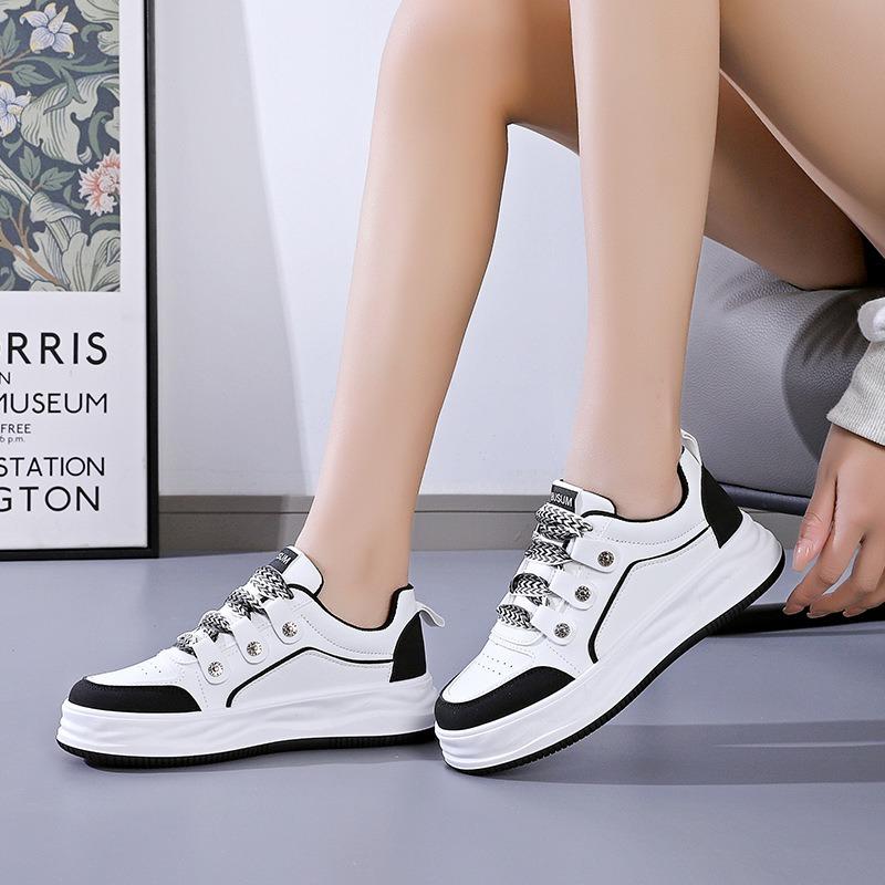 Vastag Talpú Női Cipők Divat Fitness Futó Sneakerek Kevert Színek Légáteresztő Magassarkú Cipő Kültéri Alkalmi Platform Sneaker