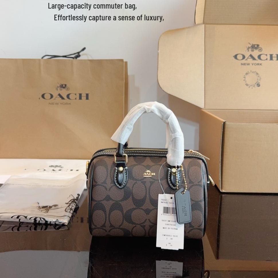 

Koujia Жіноча міні-сумка-тоут Boston з натуральної шкіри, кросбоді 17.5 x 10 x 12 cm