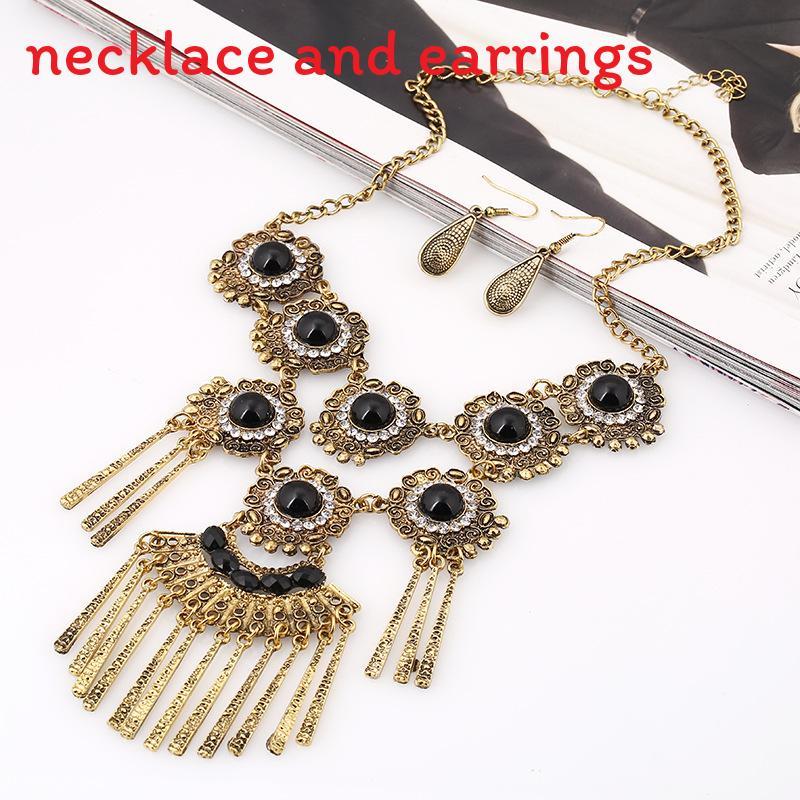 Ethnic Style Simulation Gemstone Decor Women Round Flower Necklace With Tassel For Boho Style Jewelry