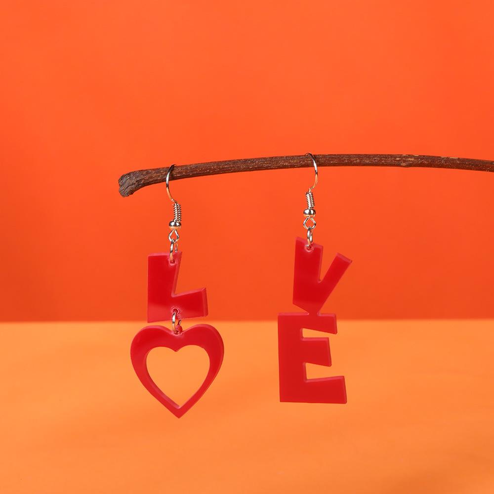 Fully Managed Environmentally Friendly Acrylic Earrings, Fashionable And Romantic Love Love Stud Earrings