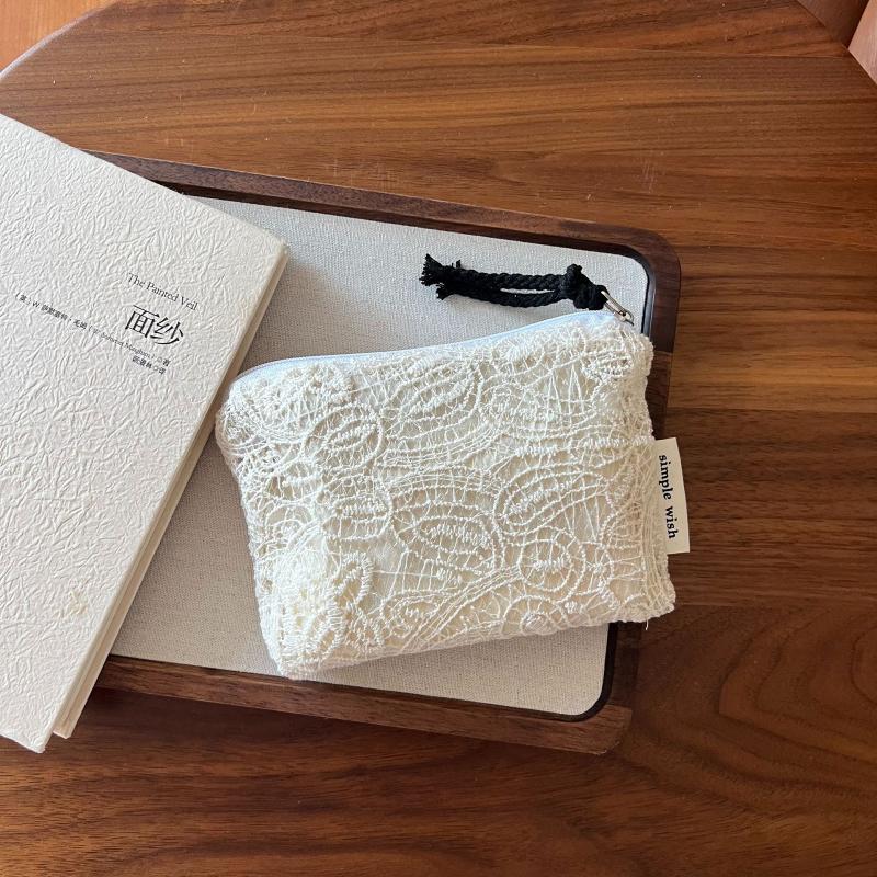 Retro Lace Embroidered Cosmetic Organizer Bag Mini Women'S Makeup Bag Portable Coin Purse Wallet Cosmetics Lipstick Storage Bag