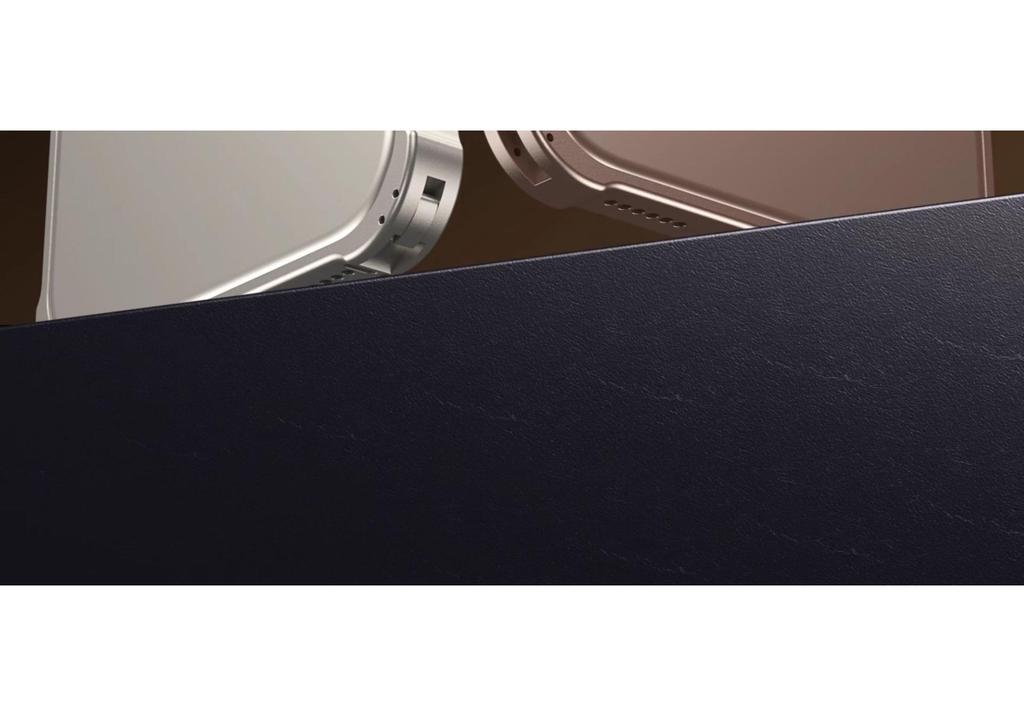 iPhone 17 Pro Max Clamshell Metal Frame Case with Heat Dissipation and Drop Protection