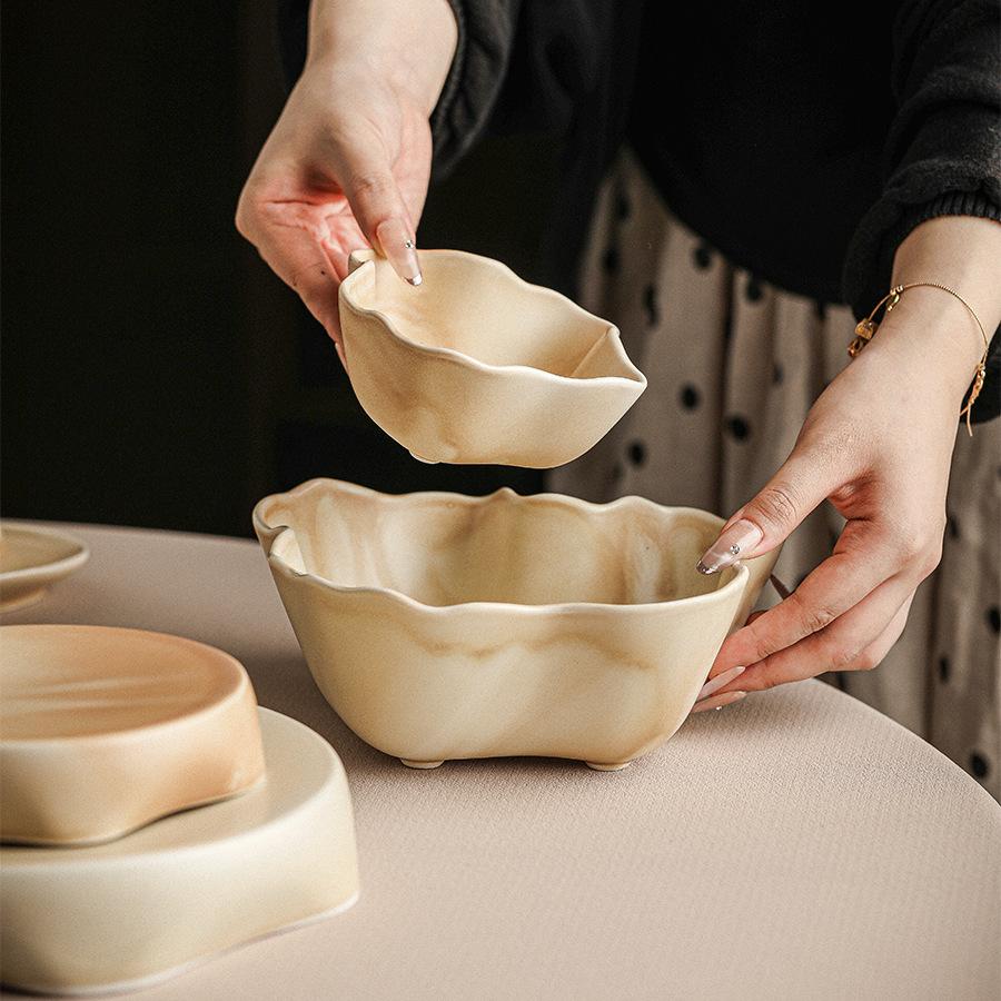 Japanese Style Creative Ceramic Bowl Set Unique Shape Plate Tableware Gift Box for Home Restaurant