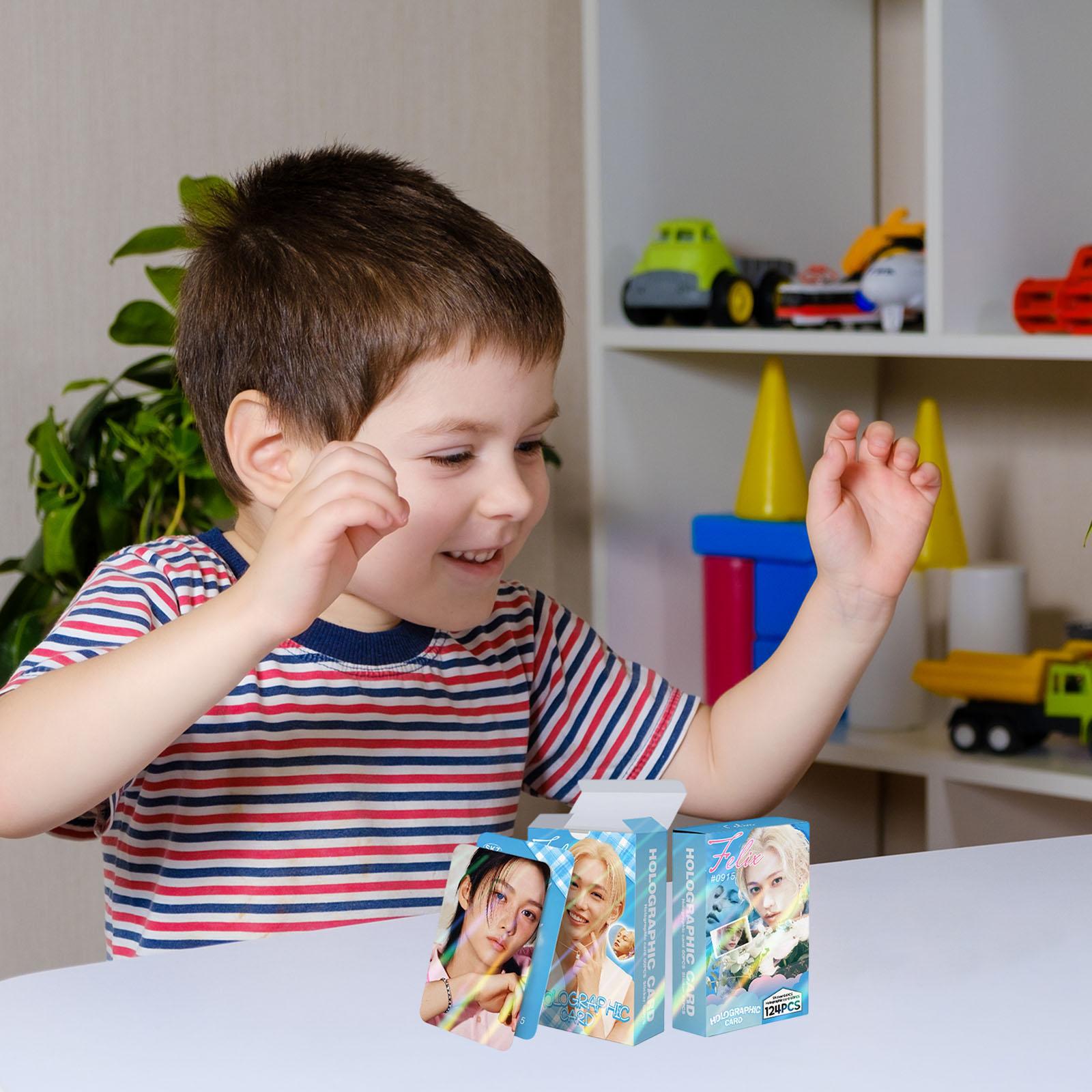 

124 Фотокарточки Новый Альбом Коллекция Звезд Окружающие LOMO-карточки One Size