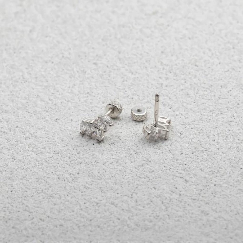 Women's Daily Accessory Sari Cubic Line Piercing