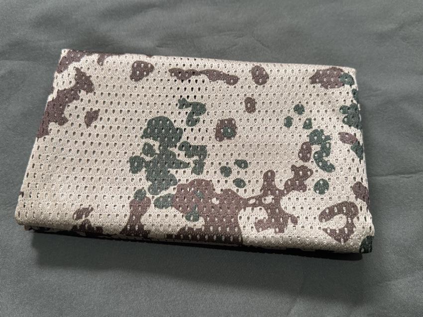 Breathable Multi-Purpose Camouflage Scarf: Sun Protection Headband for Men & Women.