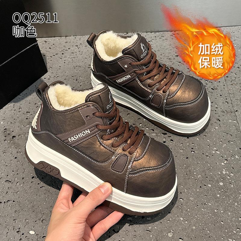 European bread snow boots winter new big head dolphin cold big cotton platform casual shoes 35