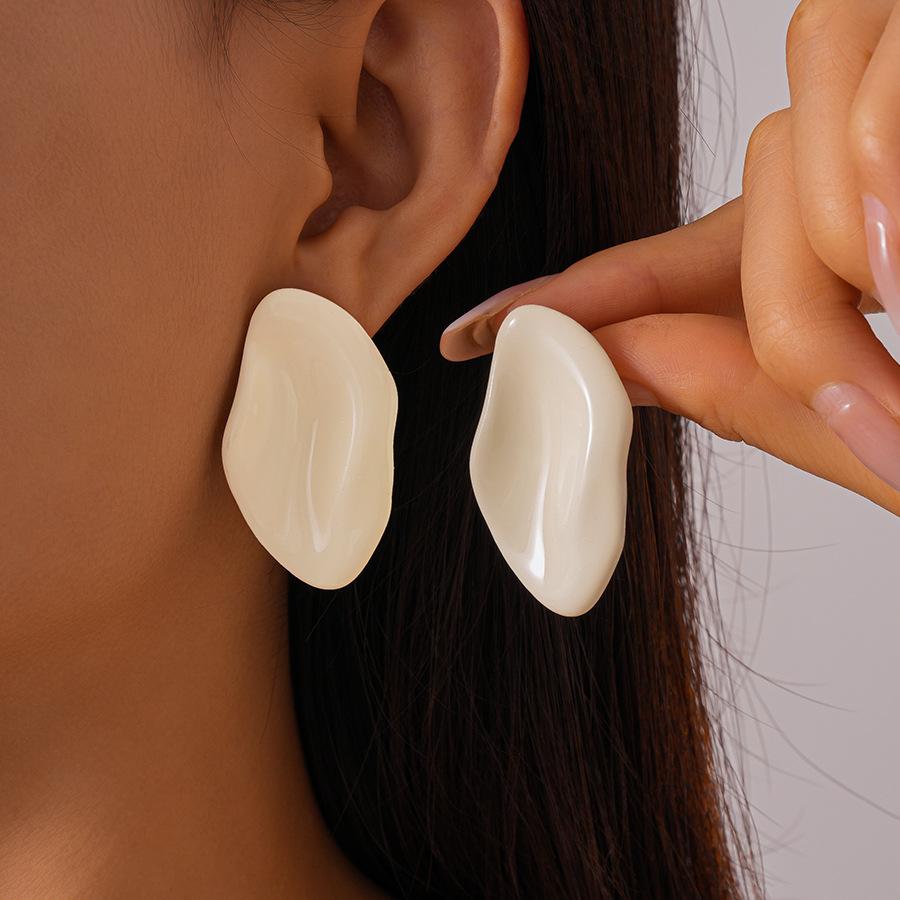 Dripping Irregular Geometric Oval Silver Needle Earrings Simple Earrings