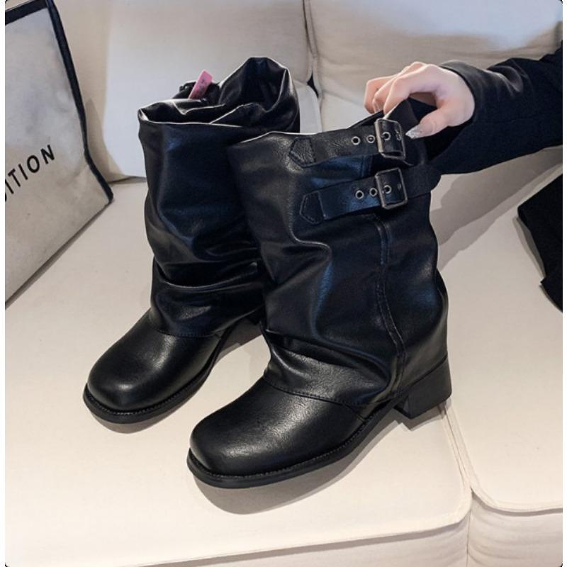 Fashion Western Cowboy Boots Women Fall New Round Toe Metal Belt Buckle Pleated Stack Vintage Block Heel Shortho Boots 2025 Hot Shoes