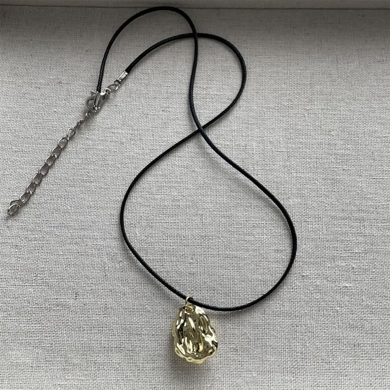 European American Irregular Geometry Pendant All-matched Clavicle Chain Novel Wax Line Cold Wind Necklace for Girls