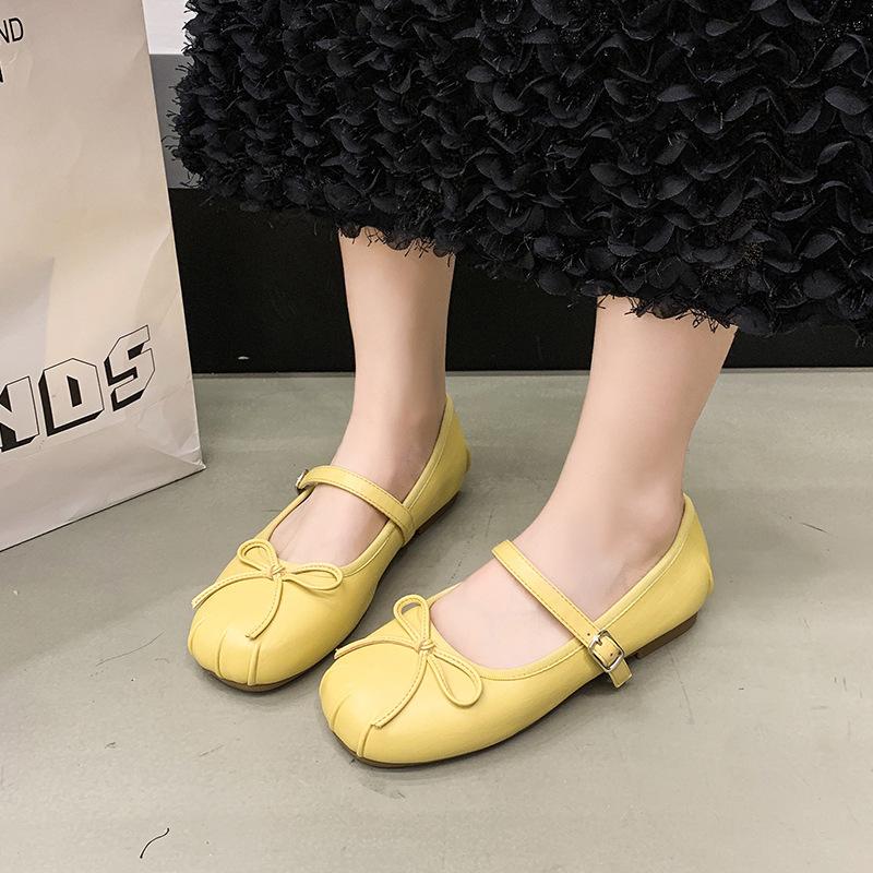 Silver single shoes women's 2025 new models with skirts French soft-soled ballet style comfortable flats Mary Jane small leather shoes