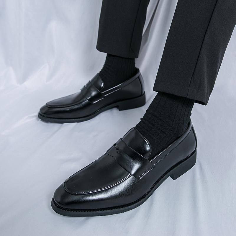 New Black Brown Penny  Loafers Men Pointed Patent Leather Casual Shoes Wedding Dress Homecoming Footwear Zapatos Hombre