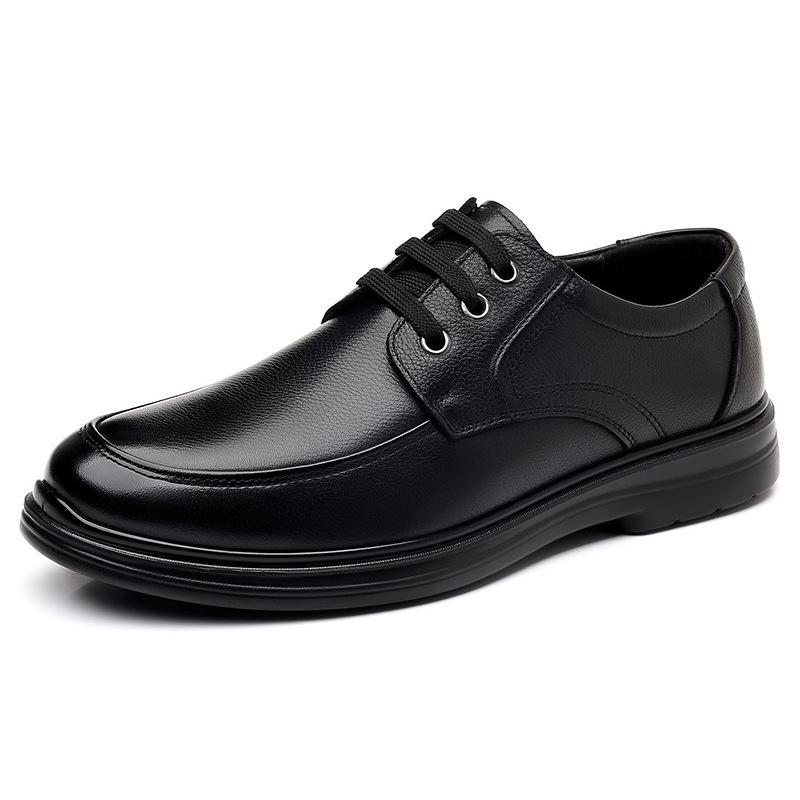Casual leather shoes men's 2025 new formal business leather shoes fashionable and versatile middle-aged and elderly fathers warm and velvet men's shoe