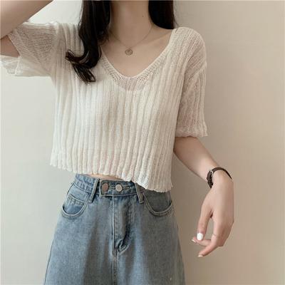 Chic im koreanischen Stil, ausgehöhltes V-Ausschnitt-Strickshirt aus Eisseide, kurzärmeliges T-Shirt für Damen im Sommer, dünner Schnitt, BM, nabelbedeckt, hochtailliertes kurzes Top