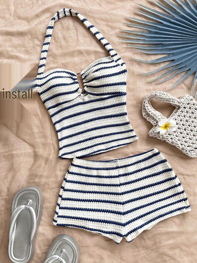 2026 Sommer Damenmode Neckholder Gestreifter Bikini Badeanzug in Schwarz, Weiß und Aprikot - Schlankmachende Zweiteilige Strandmode für Europa und Amerika.