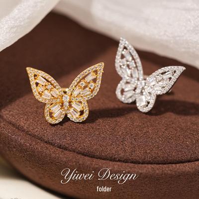 Zirkon Schmetterling Ohr-Manschette: Elegante, nicht durchstechende Ohrringe für Damen